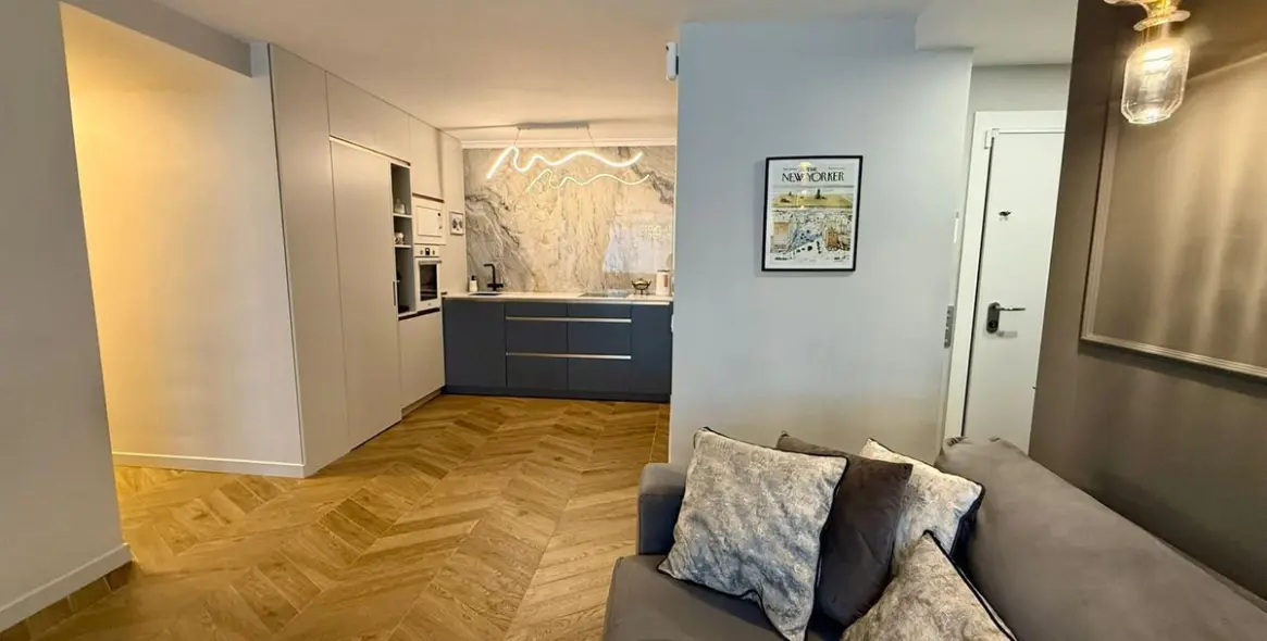 Sale of middle floor apartment in Fuengirola 6