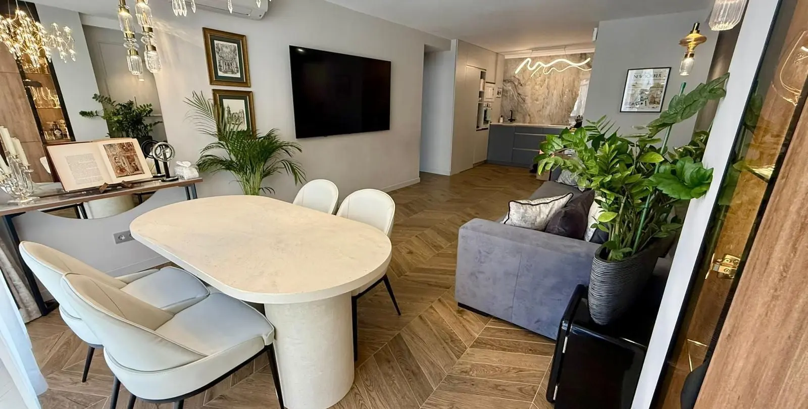Venta de apartamento en planta media en Fuengirola 2