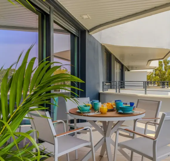 Venta de apartamento en planta media en Torremolinos