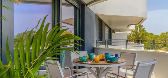 Venta de apartamento en planta media en Torremolinos 3