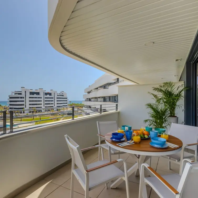 Sale of middle floor apartment in Torremolinos
