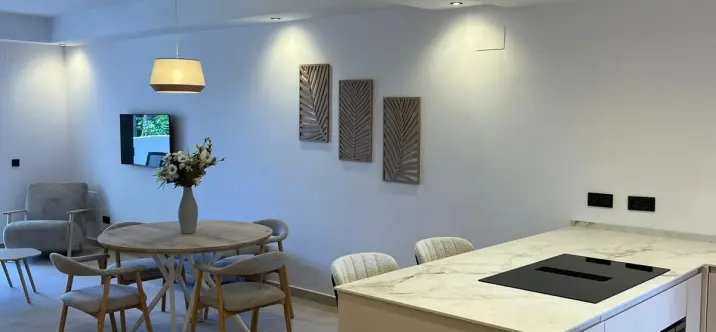 Продажа апартаментов на среднем этаже в Nueva Andalucía 1