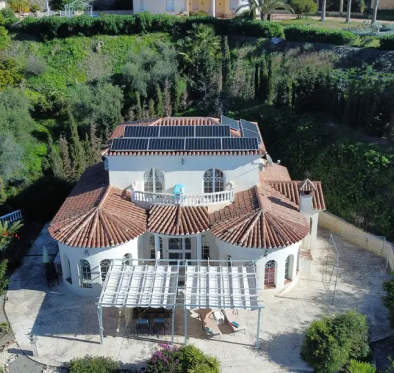 Detached villa R5004607