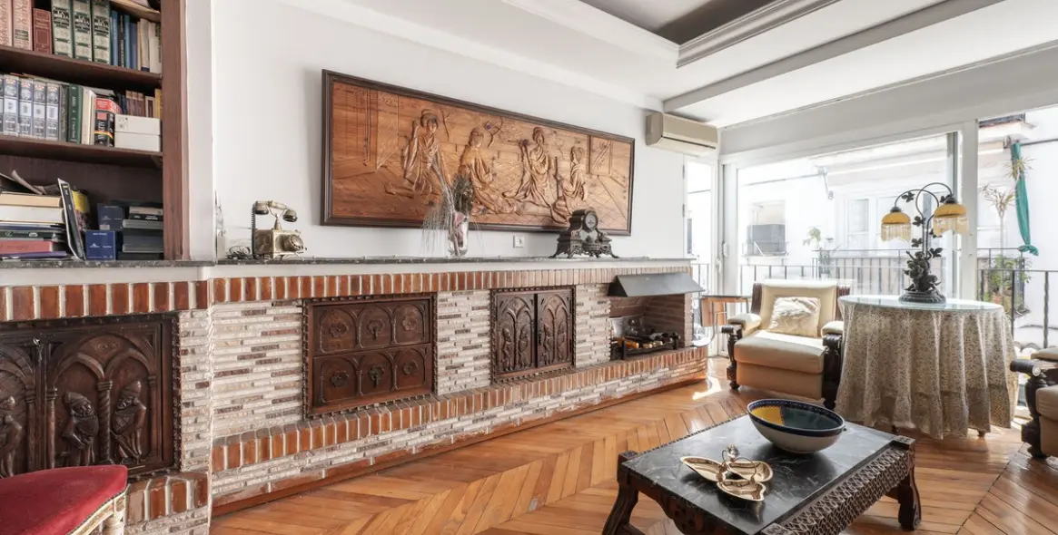 Sale of middle floor apartment in Marbella 3