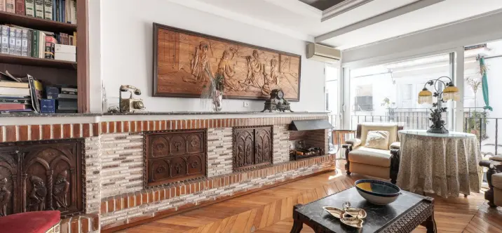 Sale of middle floor apartment in Marbella 2