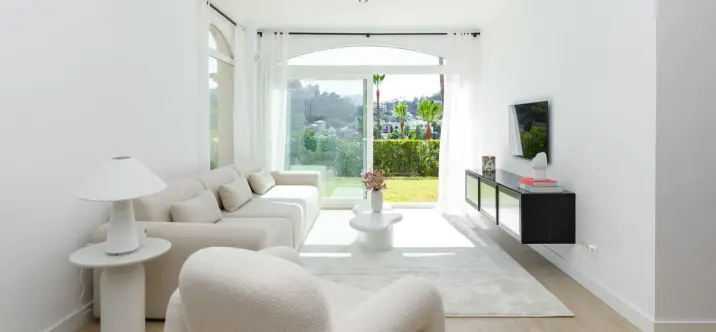 Sale of ground floor apartment in La Quinta 0