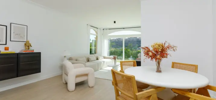 Sale of ground floor apartment in La Quinta 1