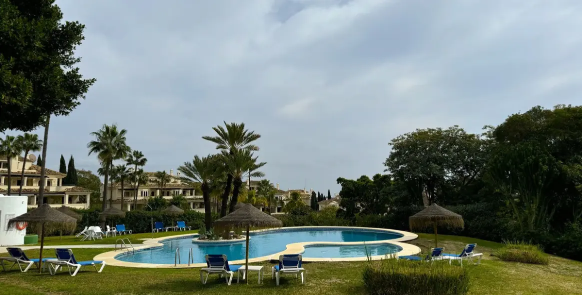 Sale of duplex in Nueva Andalucía 3