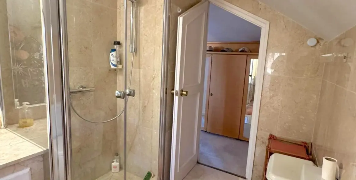 Sale of duplex in Nueva Andalucía 18