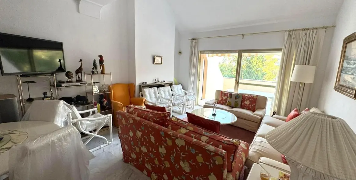 Продажа двухуровневых апартаментов в Nueva Andalucía 30