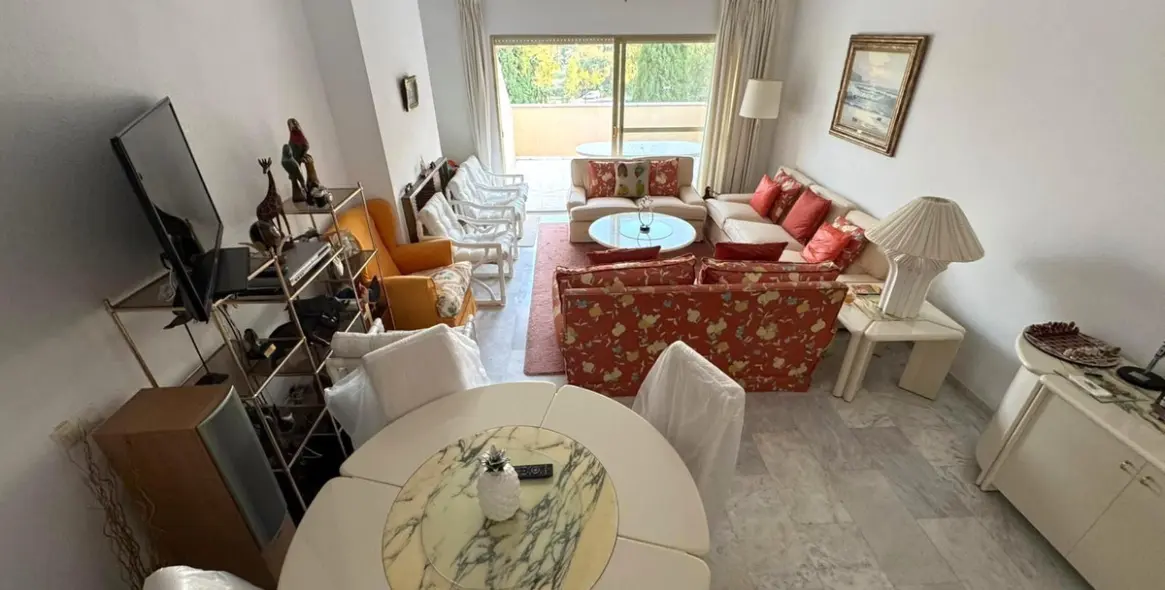 Продажа двухуровневых апартаментов в Nueva Andalucía 32