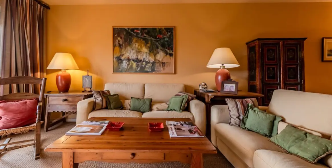 Sale of middle floor apartment in Guadalmina Alta 5