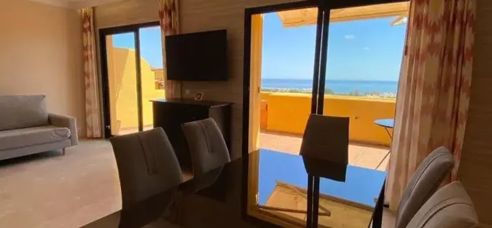 Sale of penthouse duplex in Selwo 4