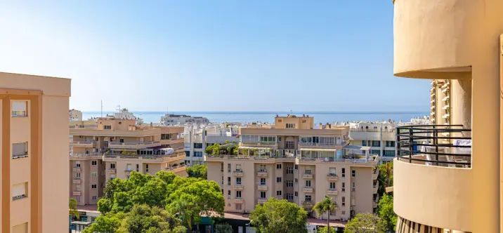 Sale of penthouse in Marbella 0