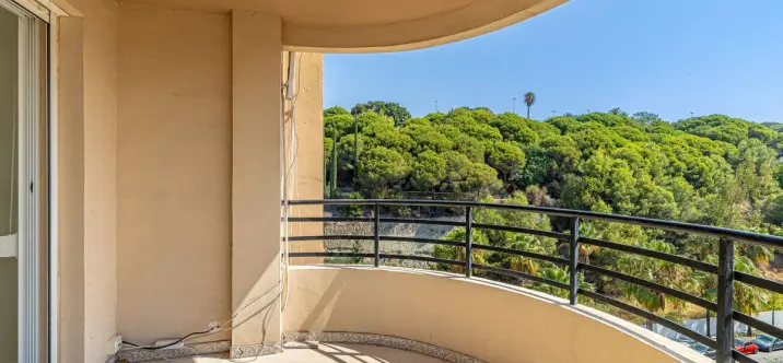 Sale of penthouse in Marbella 2