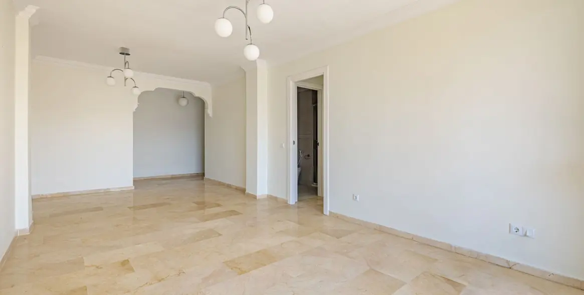 Sale of penthouse in Marbella 5