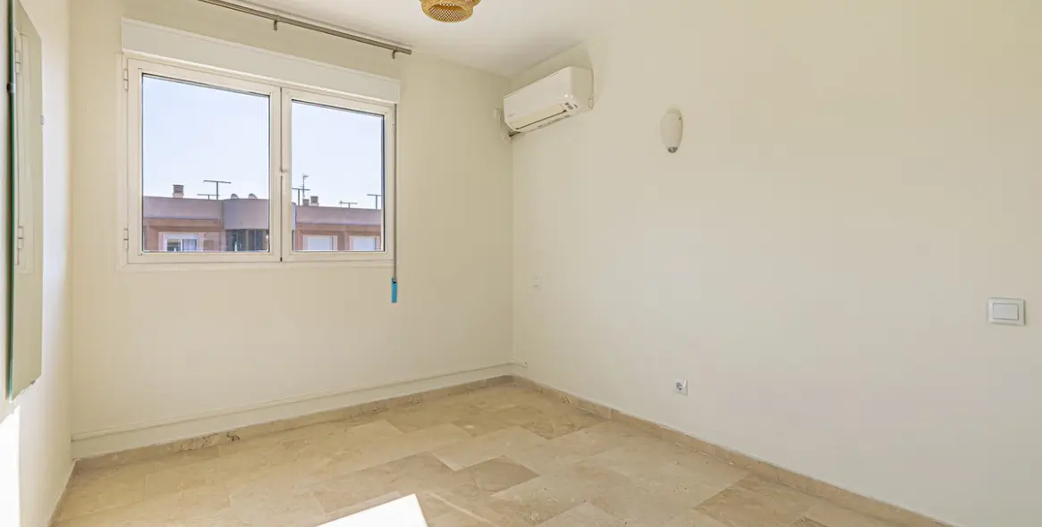 Sale of penthouse in Marbella 8