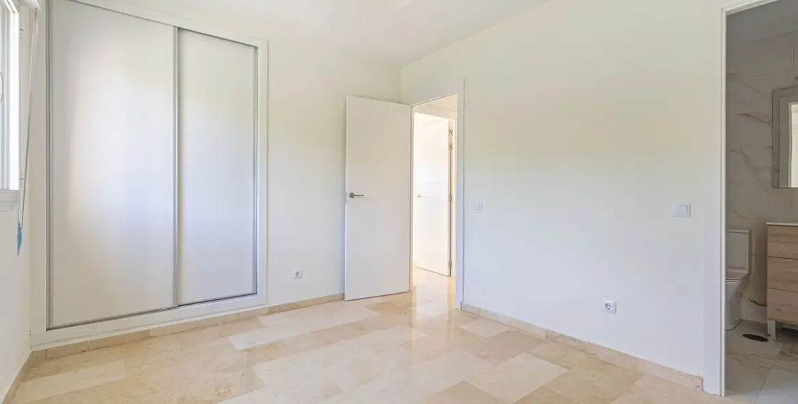 Sale of penthouse in Marbella 14