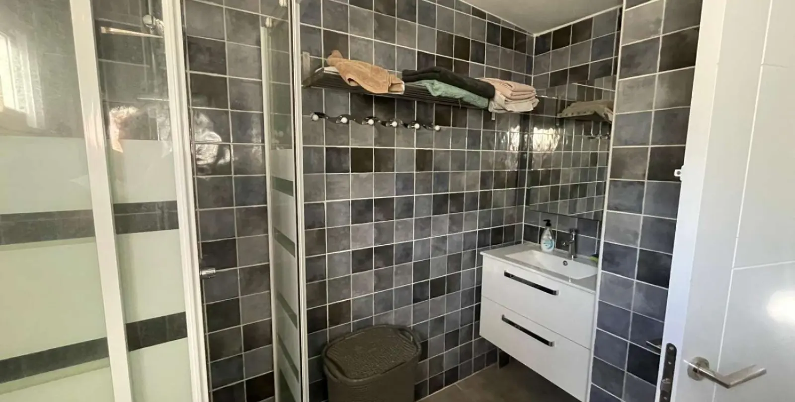 Продажа  отдельно стоящей виллы в Alhaurín el Grande 32