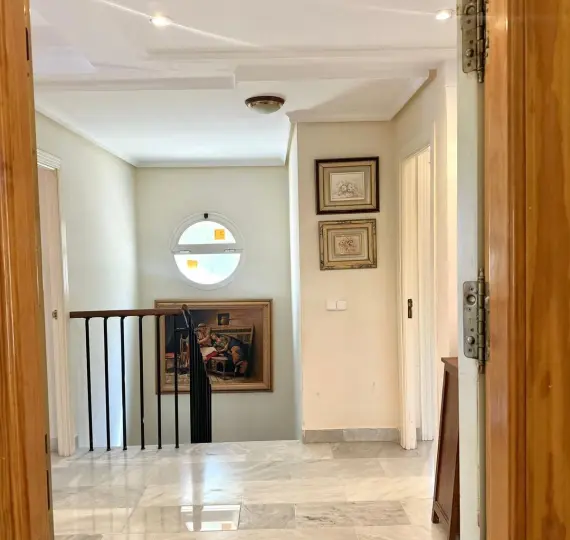 Sale of duplex in Nueva Andalucía