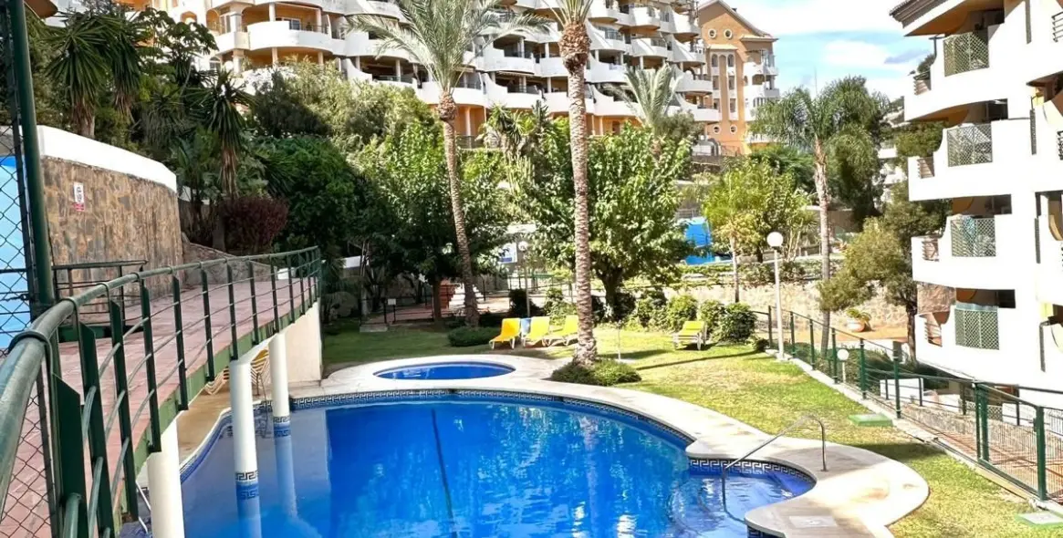 Sale of duplex in Nueva Andalucía 7
