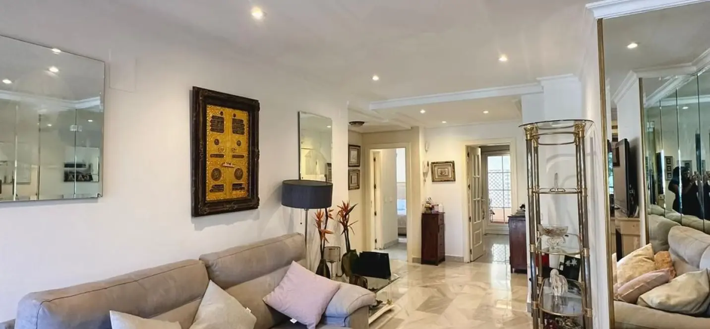 Sale of duplex in Nueva Andalucía 1