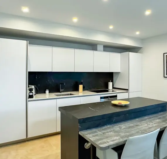 Продажа апартаментов на первом этаже в Cabopino