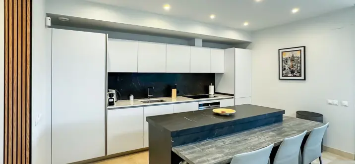 Продажа апартаментов на первом этаже в Cabopino 2