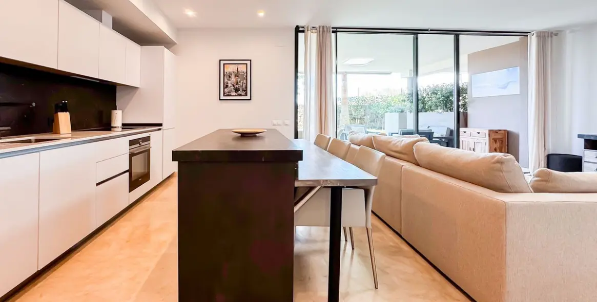 Sale of ground floor apartment in Cabopino 4