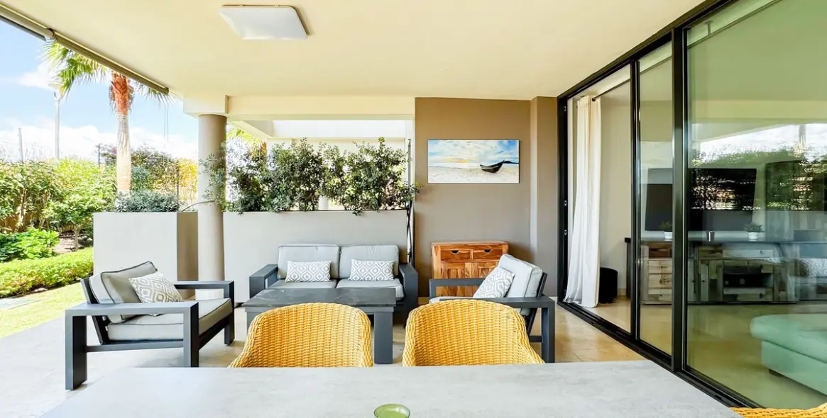 Sale of ground floor apartment in Cabopino 9