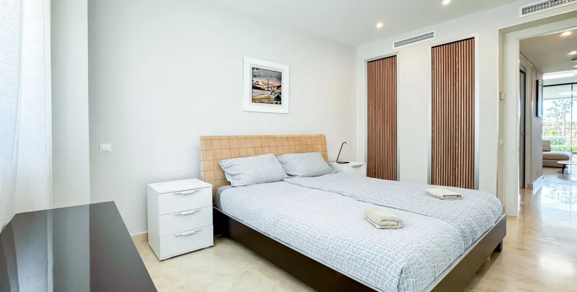 Sale of ground floor apartment in Cabopino 14