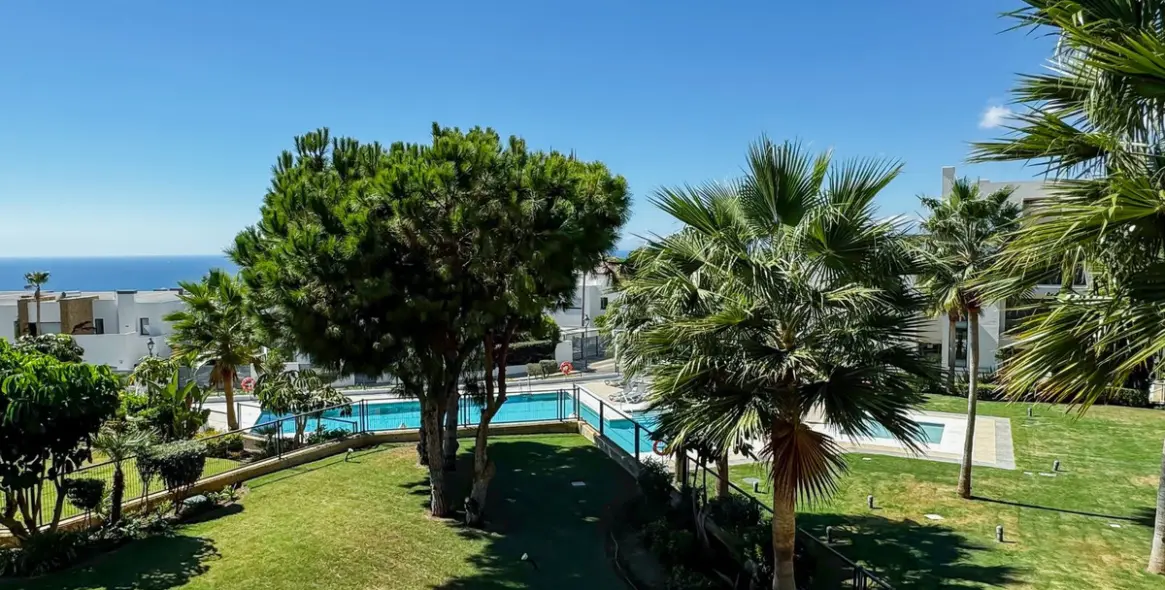 Sale of ground floor apartment in Cabopino 31