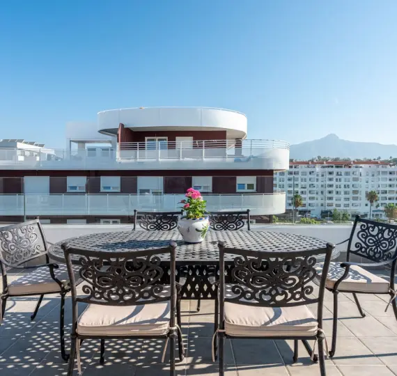 Продажа пентхауса в Nueva Andalucía