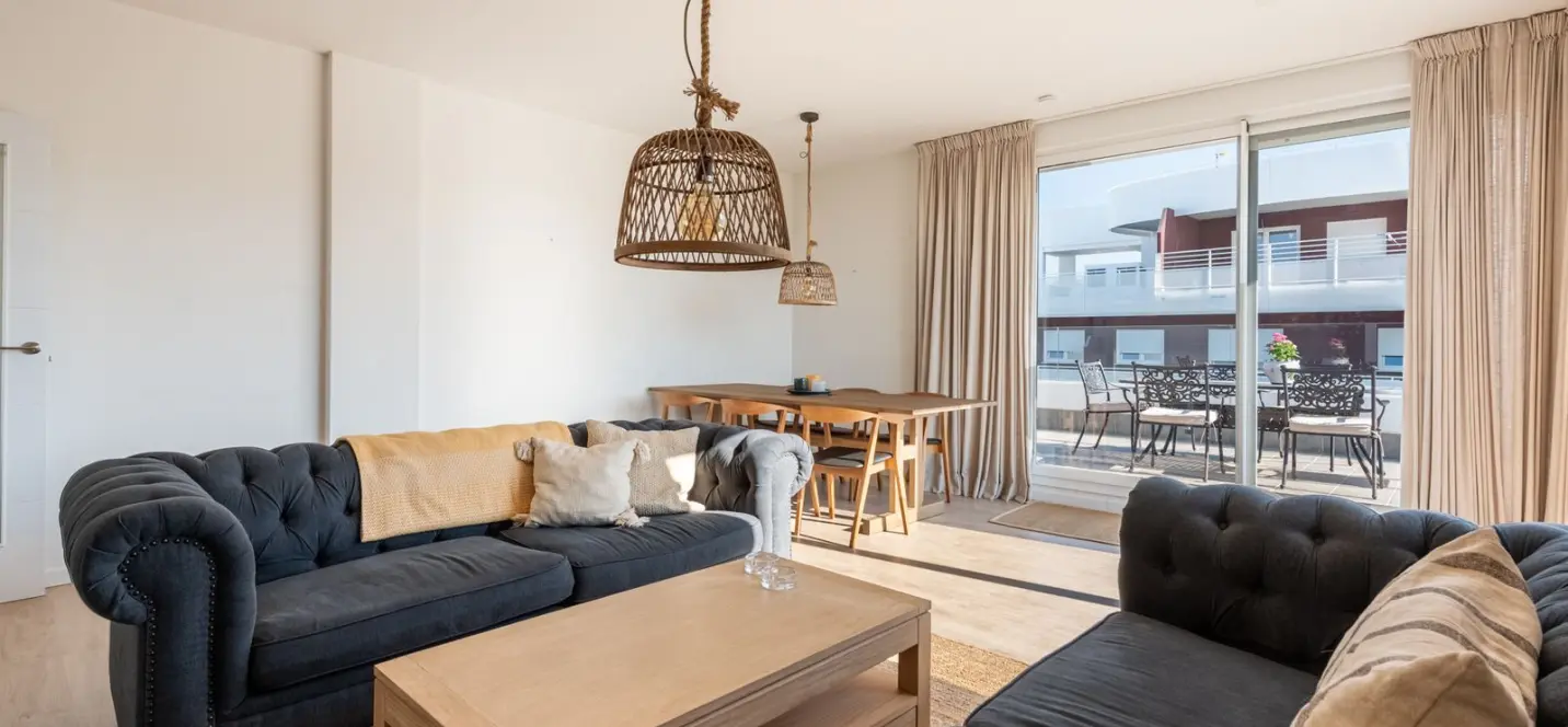Sale of penthouse in Nueva Andalucía 1