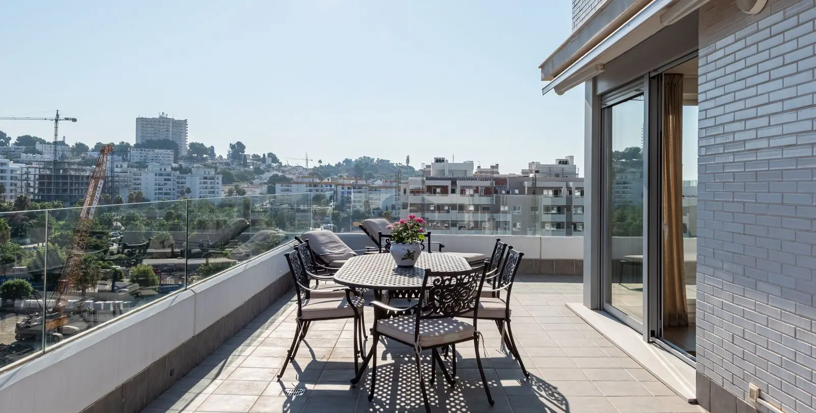 Sale of penthouse in Nueva Andalucía 5