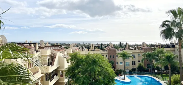 Penthouse R3468730 0