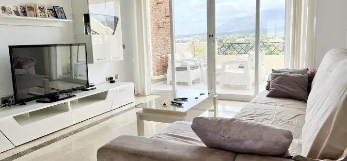 Penthouse R3468730 1