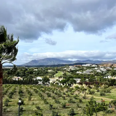 Долгосрочная аренда пентхауса в New Golden Mile