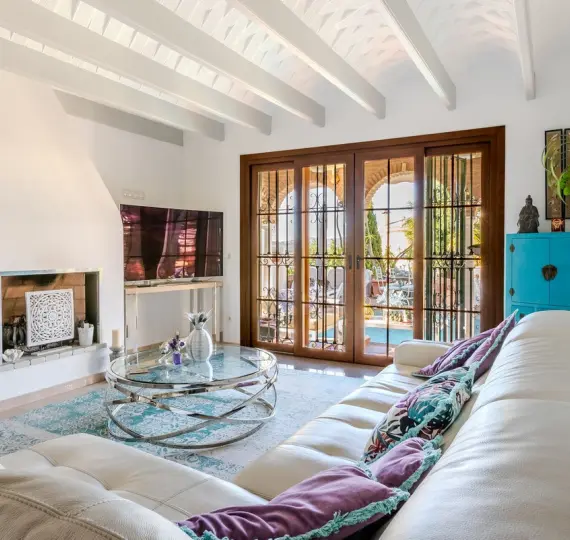 Продажа дома на две семьи в Mijas Golf