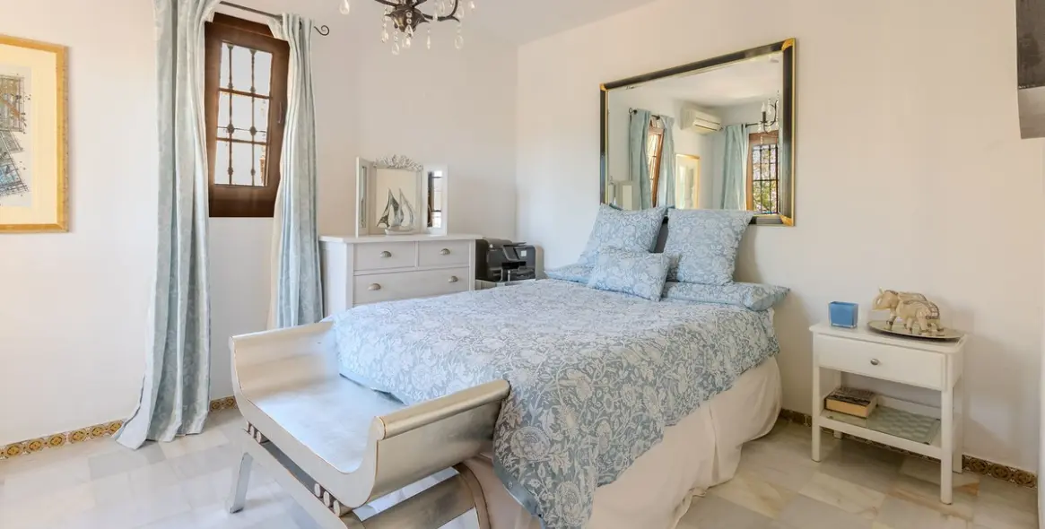 Продажа дома на две семьи в Mijas Golf 5