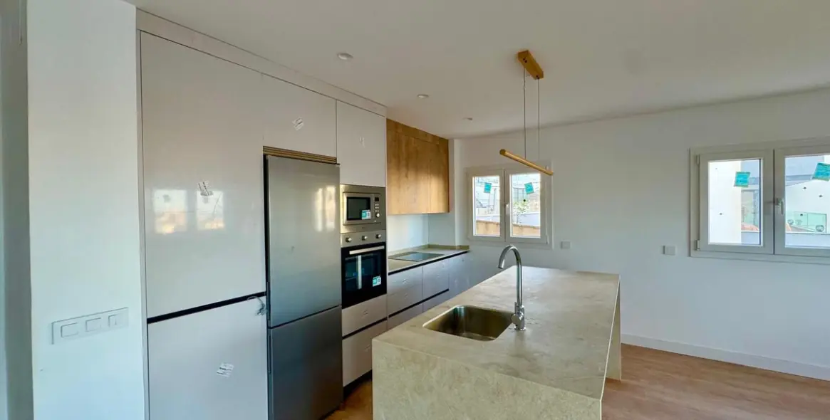 Sale of duplex in Torremolinos 8