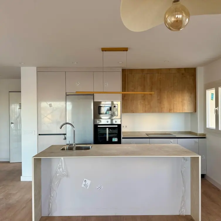 Sale of duplex in Torremolinos