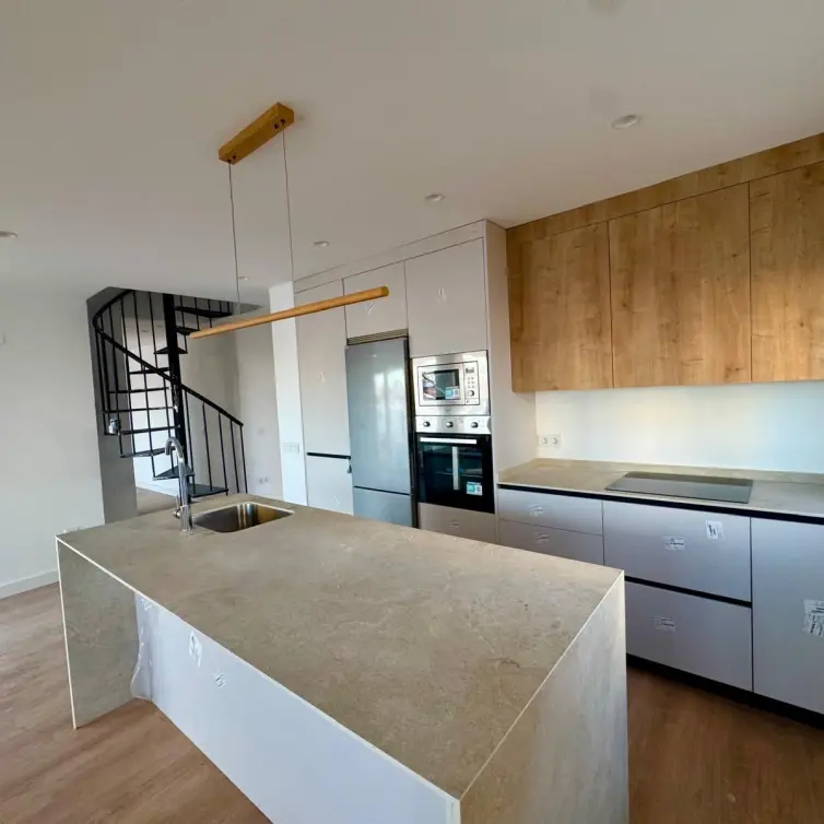 Sale of duplex in Torremolinos
