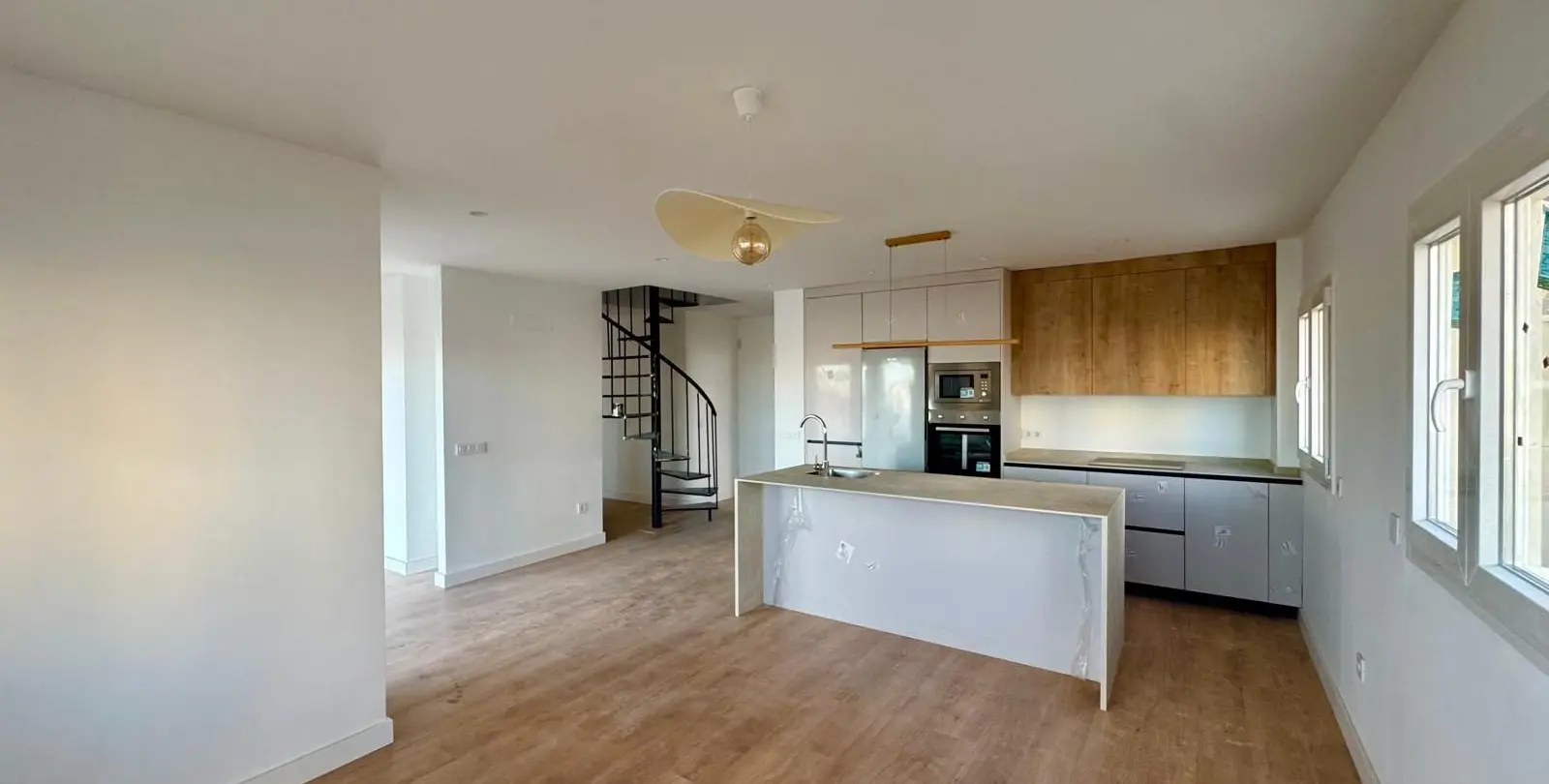 Sale of duplex in Torremolinos 14