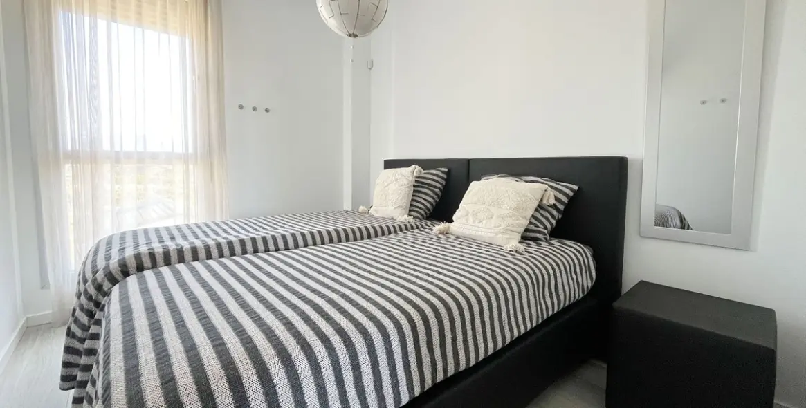 Продажа пентхауса в New Golden Mile 11