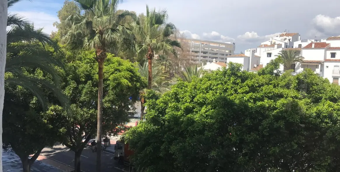 Продажа апартаментов на среднем этаже в Puerto Banús 15