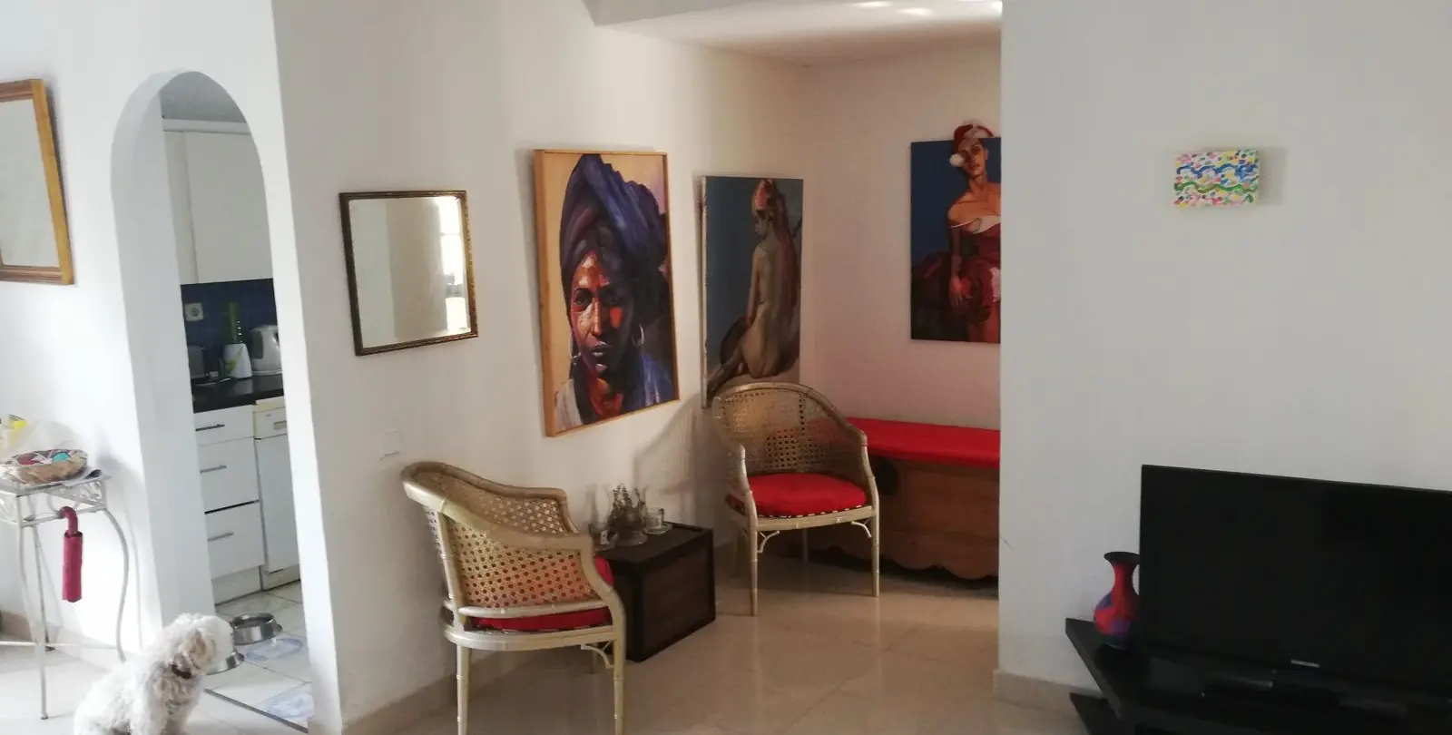 Sale of middle floor apartment in Puerto Banús 9