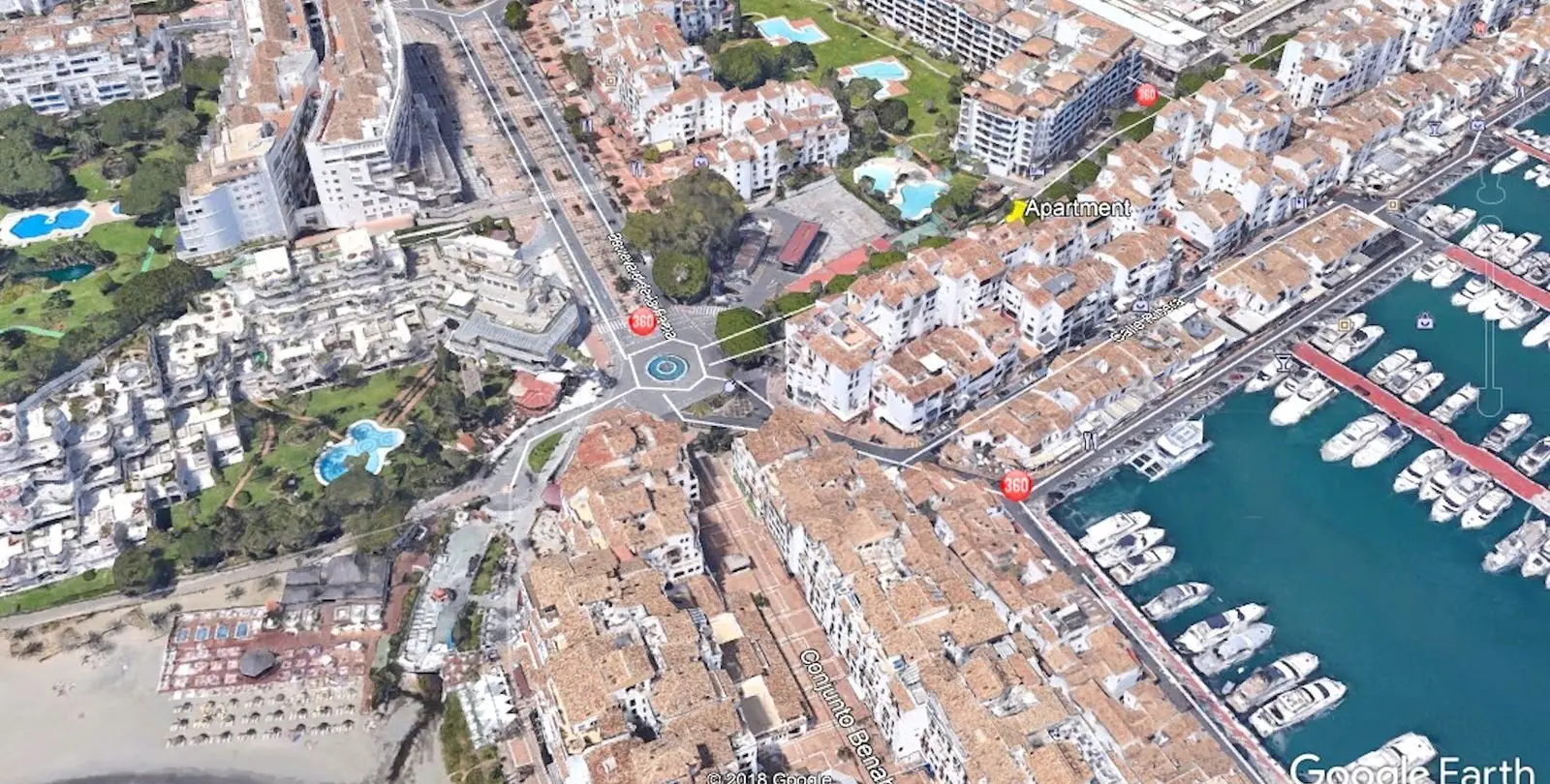 Sale of middle floor apartment in Puerto Banús 12