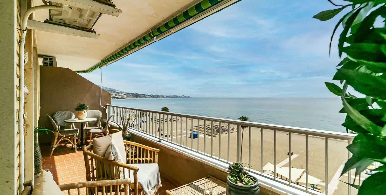 Sale of penthouse in Fuengirola 1