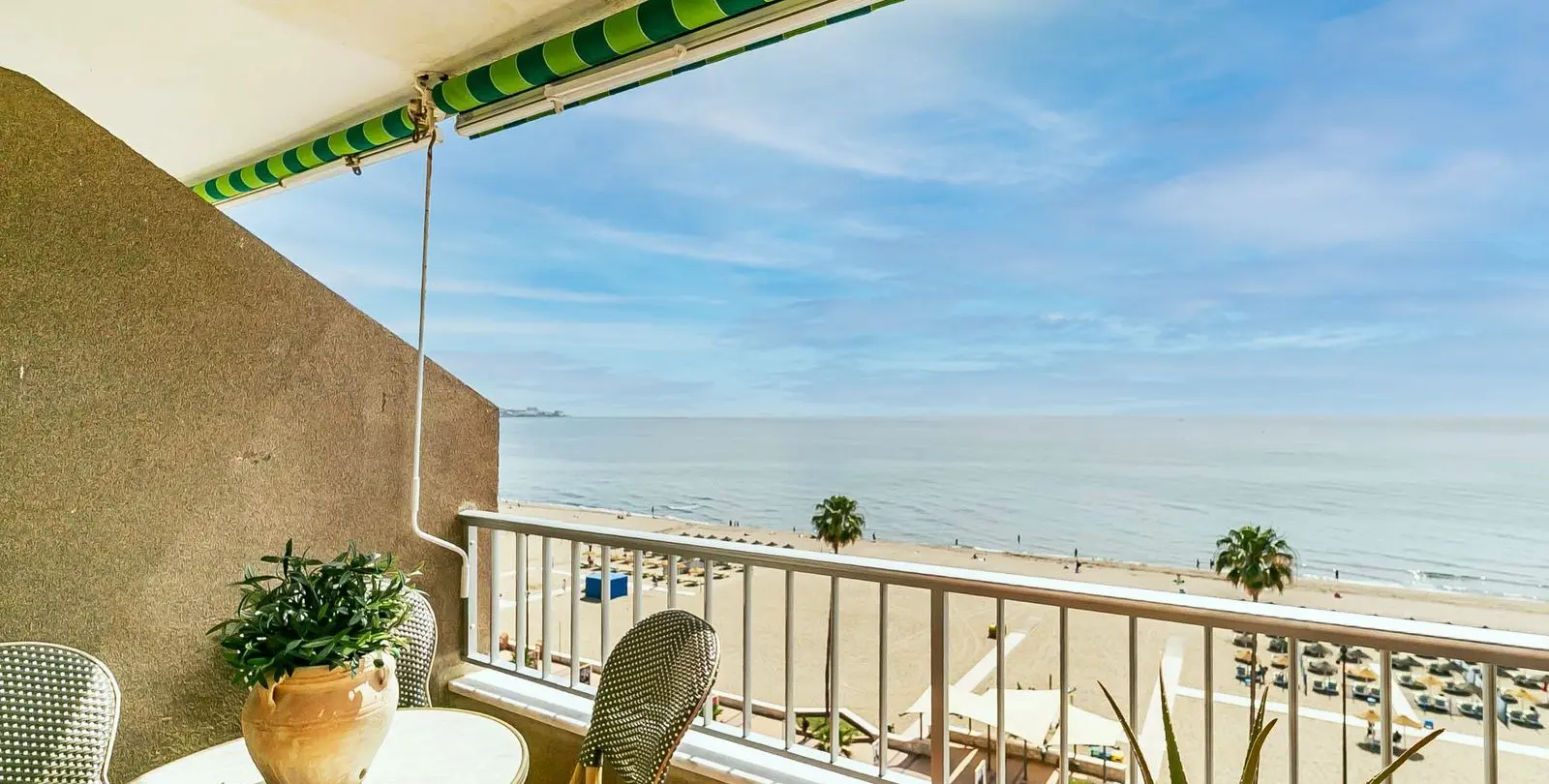Sale of penthouse in Fuengirola 33